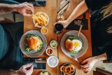 På Halifax Frederiksberg kan du få lækre burgers og sides i den hyggelige restaurant