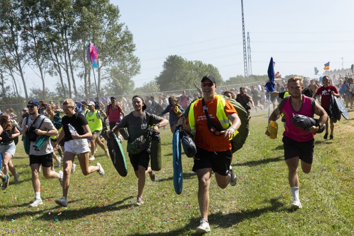 Halifax Burgers har været på roskilde Festival siden 2016. Bliv frivillig hos Halifax Burgers på festival Volunteer at festival. Roskilde festival. Smukfest